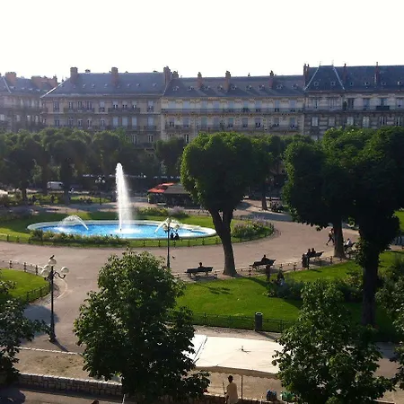 Place Victor Hugo Grenoble